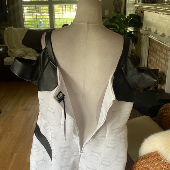 HER UNIVERSE FOR HOT TOPIC Star Wars STORMTROOPER GIRLS DRESS 3X NEW POCKETS - Picture 7 of 9